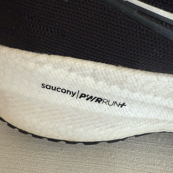 Saucony Triumph Form Fit Black Mesh Running Sneakers Men’s 12 - Picture 14 of 14